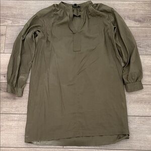 Banana Republic Olive Green 3/4 Sleeve Dress size small cotton light knee length